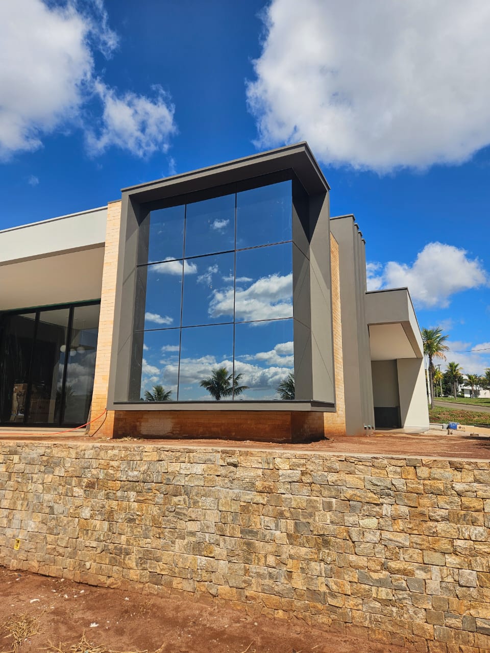 Fachada refletivo - foto 3