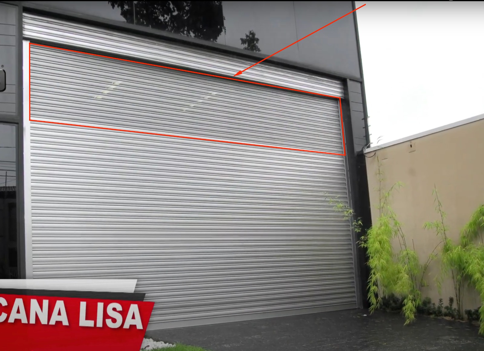 PORTA DE ENROLAR AUTOMÁTICA